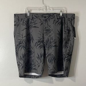 TRAVIS MATHEW Golf Performance Shorts Size 40 Gray NEW Athletic Lightweight